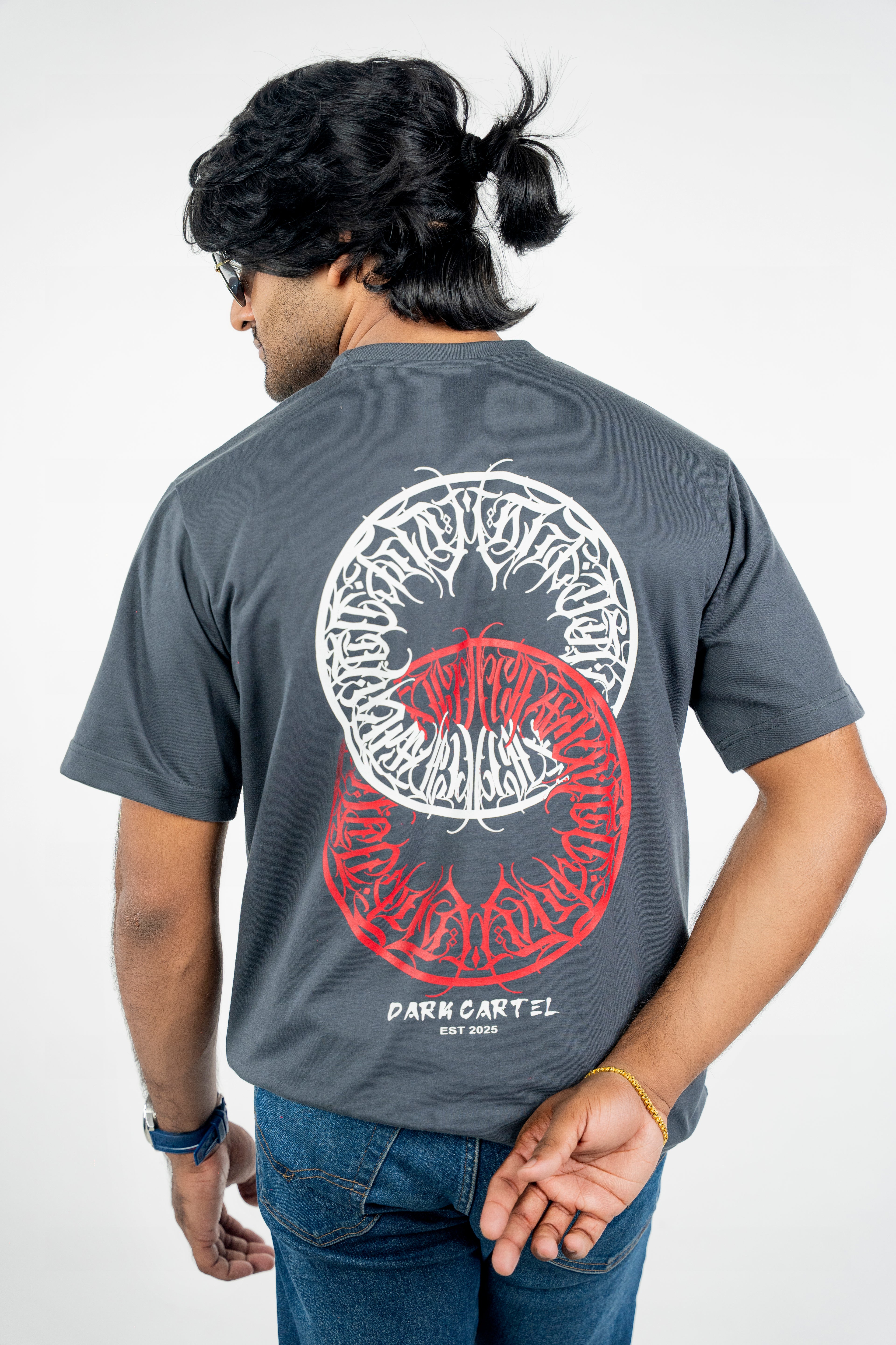 RINGS OF DARKNESS OVERSIZED TEE